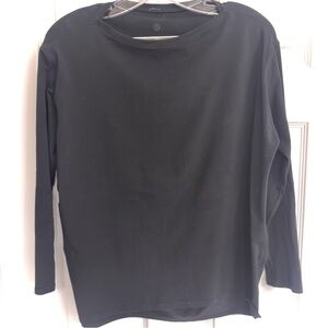 Lululemon Back in Action black long-sleeve top, size 6, only worn once or twice